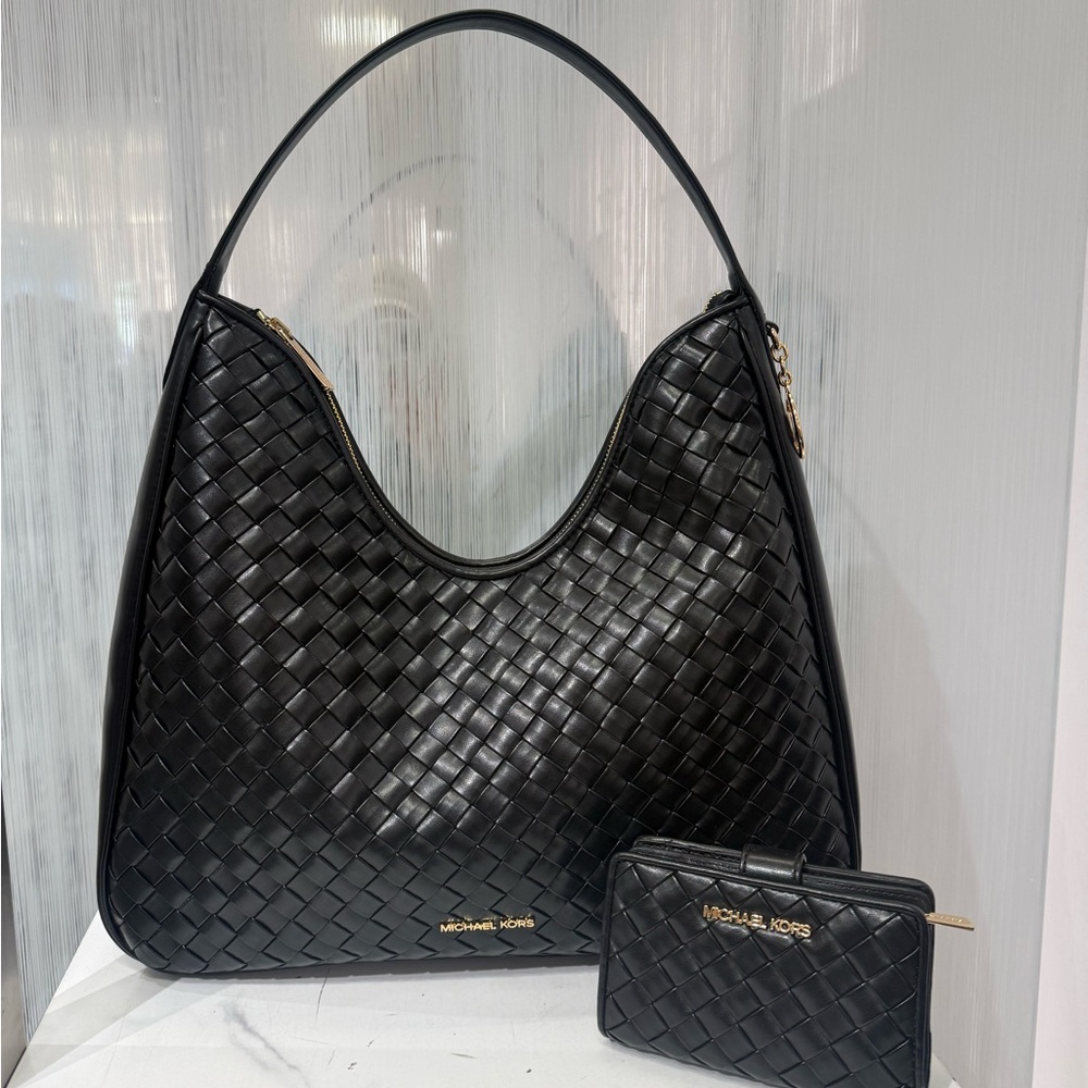 New set Michael kors Nayla Medium Woven Shoulder Bag moss and Jet Set Wallet